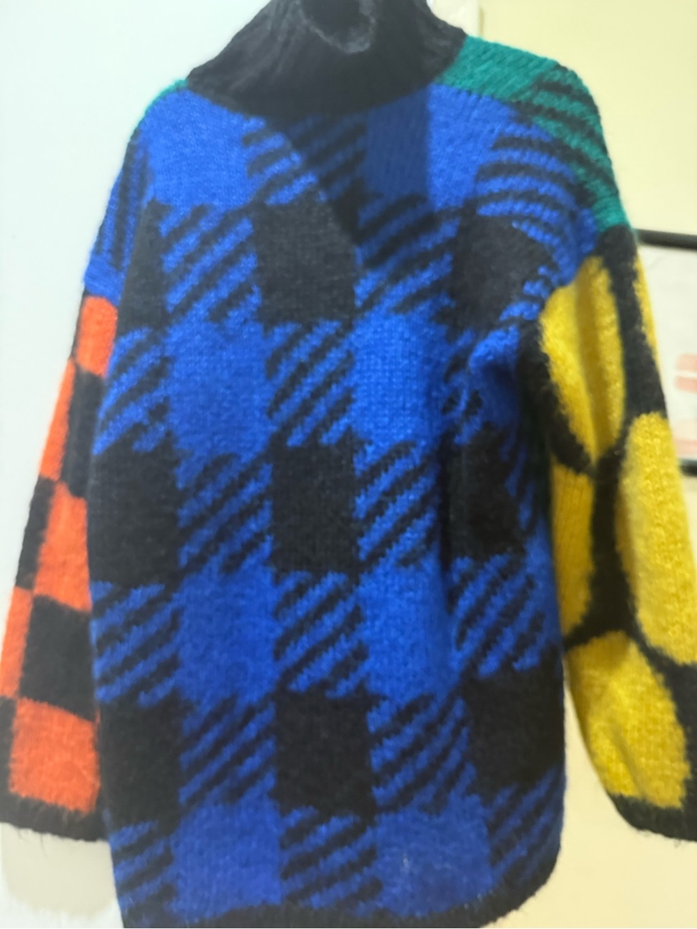Women’s Vintage The Limited Colorblock Plaid Knit Turtleneck Sweater, size M/L